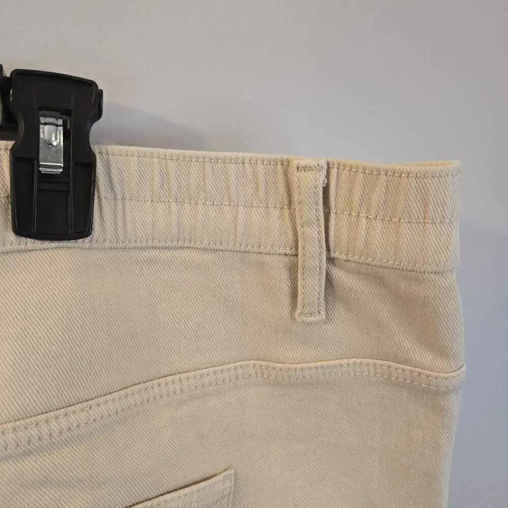 Ophelia Roe Plus Size 3X Capris Cropped Cream Denim Pants Flat Front 46